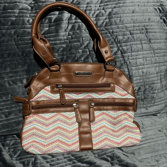 Stone Mountain Accessories Handbags - Stone Mountain Accessories Brown and Multicolor Chevron Shoulder Bag
